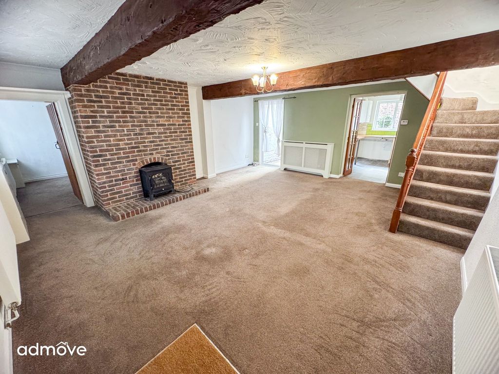 Property photo 2 of 20 Photo 4