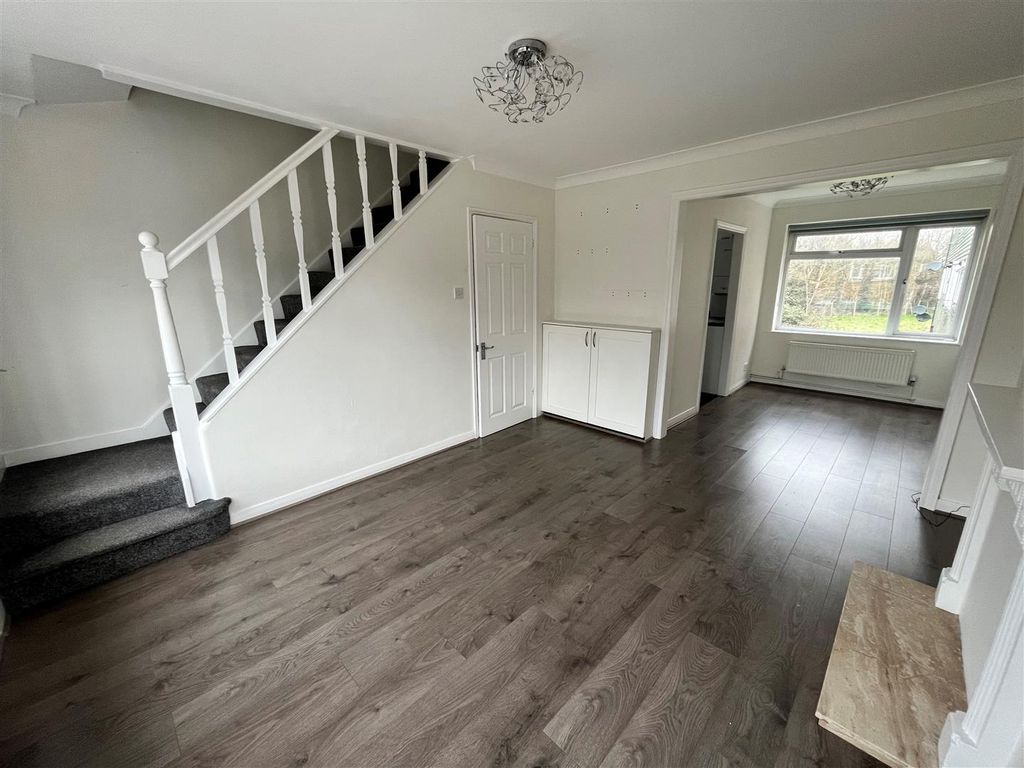 Property photo 3 of 10 22.Jpg