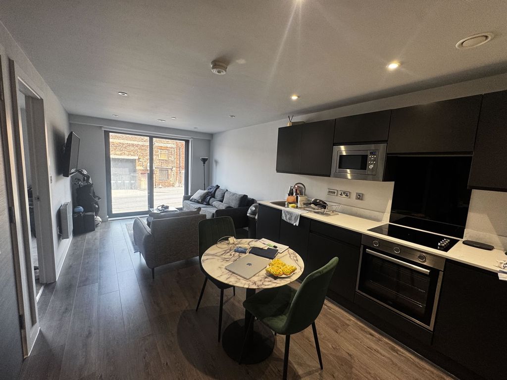 Property photo 2 of 14 107Tsimg_8133.Jpg
