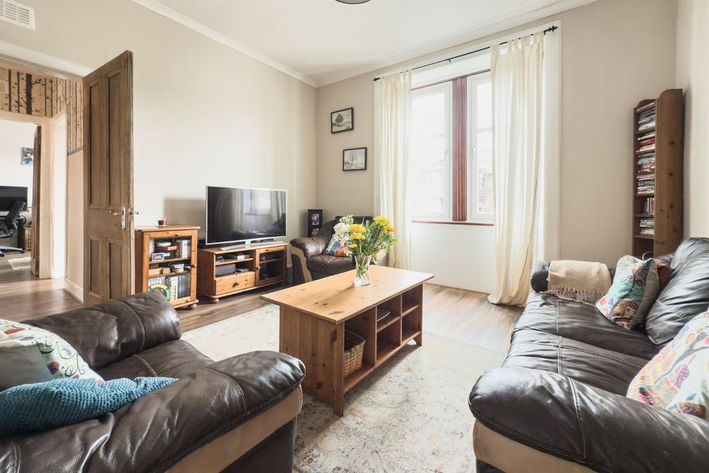 Property photo 2 of 29 4214623