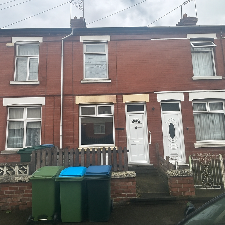 Property photo 1 of 8