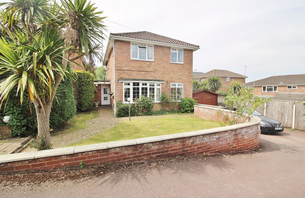 Property photo 1 of 27