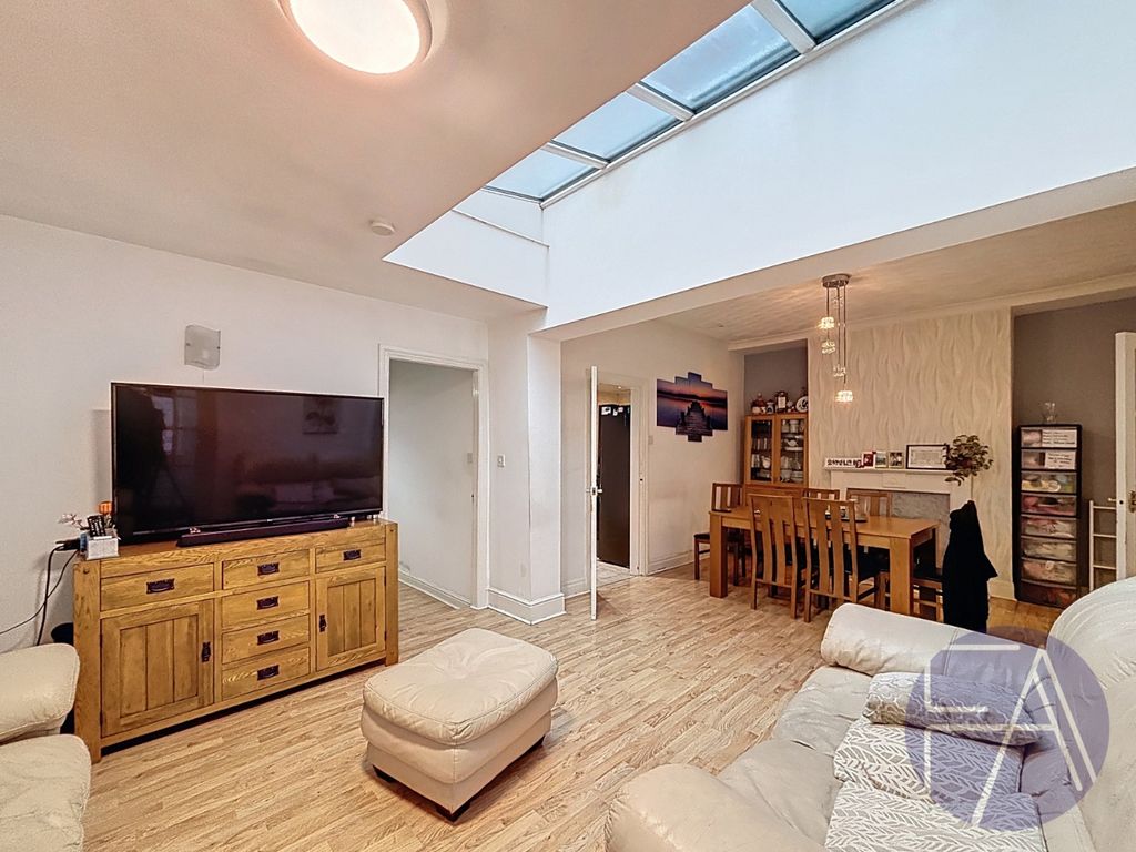 Property photo 3 of 24 4551966