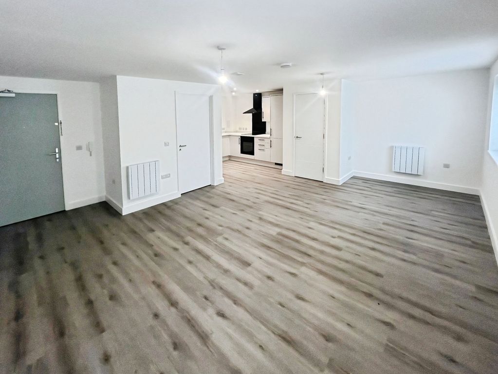 Property photo 3 of 15 Living Room