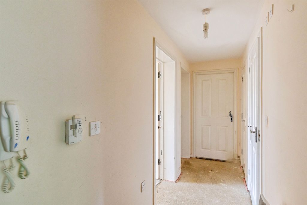 Additional image 9 of 2 bed flat for saleAbbots Way, Kettering NN15
