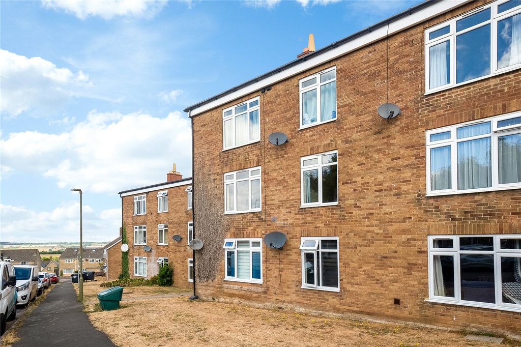 Property photo 2 of 13 Picture No. 02