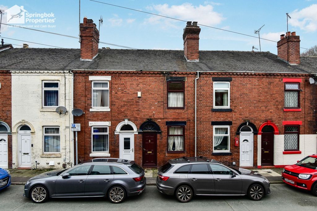 Property photo 1 of 16 Front View