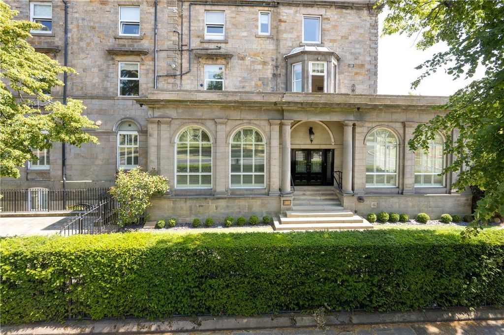 Property photo 1 of 21 Picture No. 01