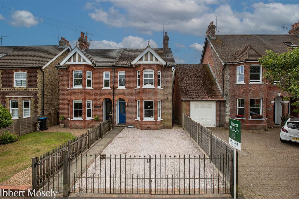 Property photo 1 of 21 20260630-Kelvedon-5.Jpg
