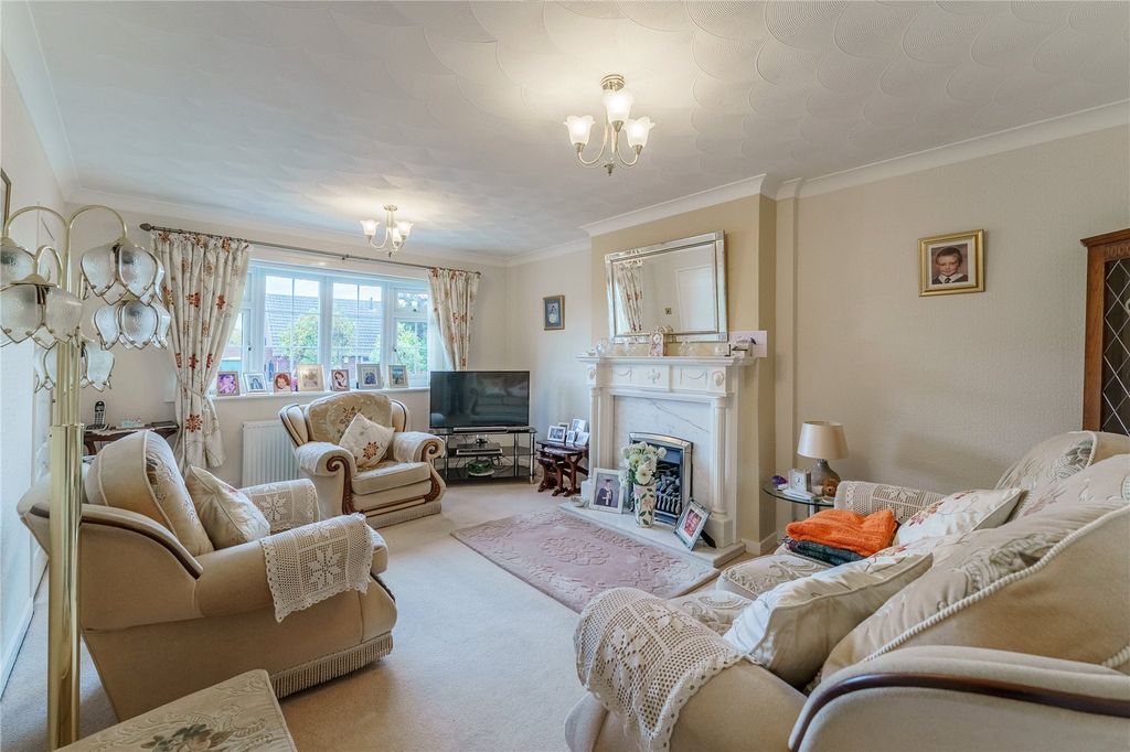 Property photo 2 of 16 Picture No. 19