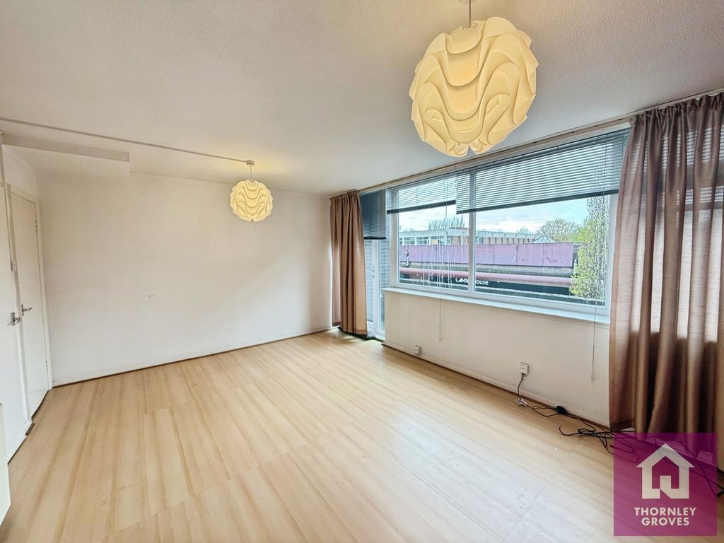 Property photo 2 of 10 Picture No. 04