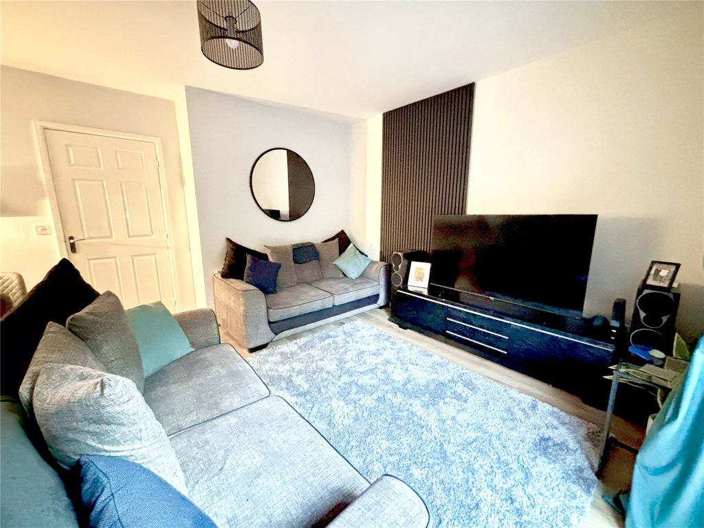 Property photo 2 of 20 Picture No. 03