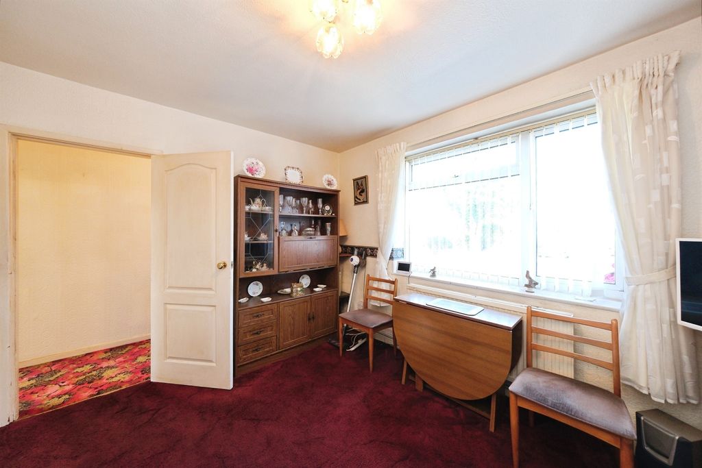 Property photo 3 of 20