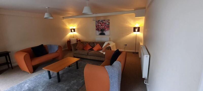 Property photo 3 of 11 A Spacious And Inviting Contemporary Living Room F...