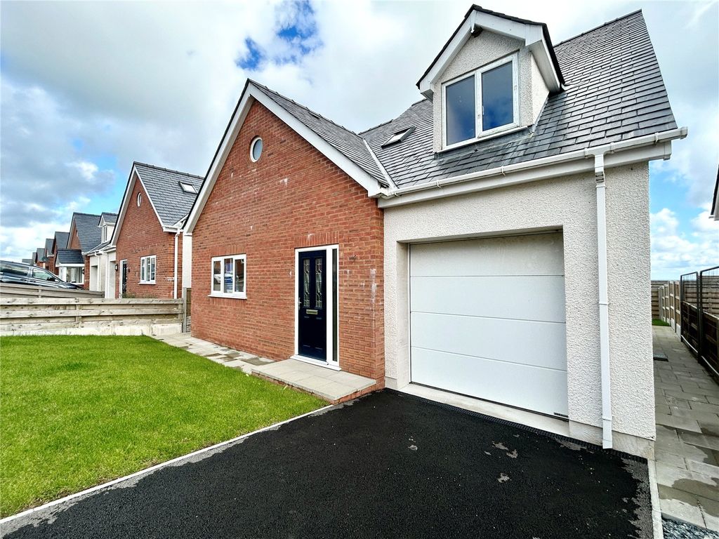 Property photo 1 of 18 Picture No. 90