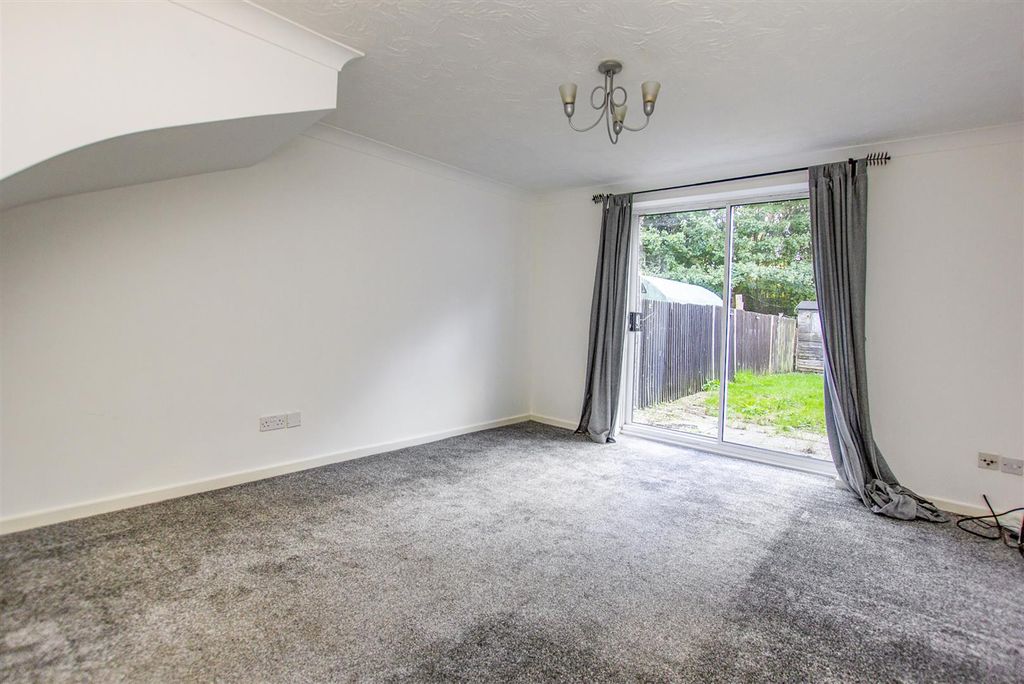 Property photo 2 of 13 Living Room