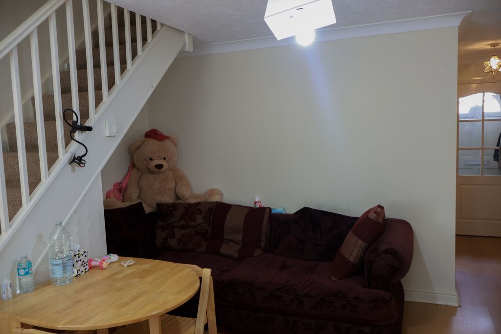 Property photo 3 of 16