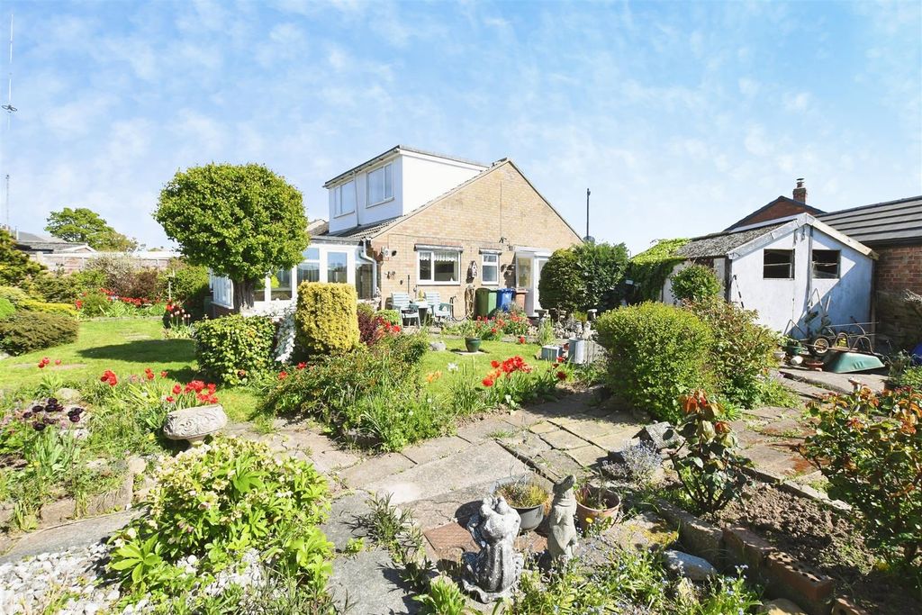 Property photo 1 of 20