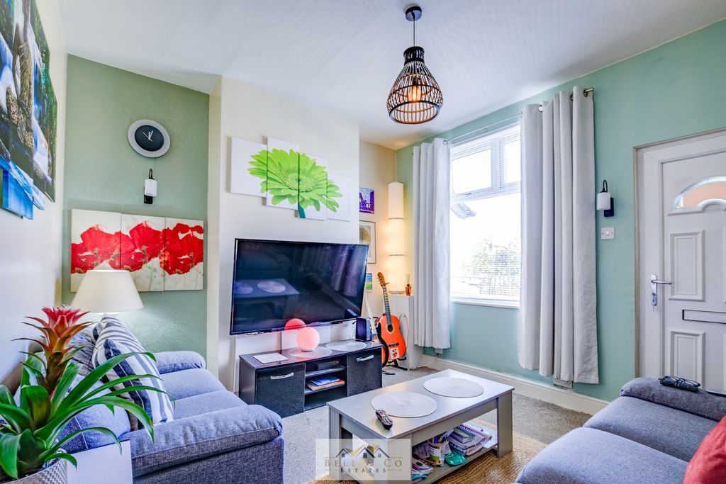 Property photo 2 of 15 Lounge 1.3