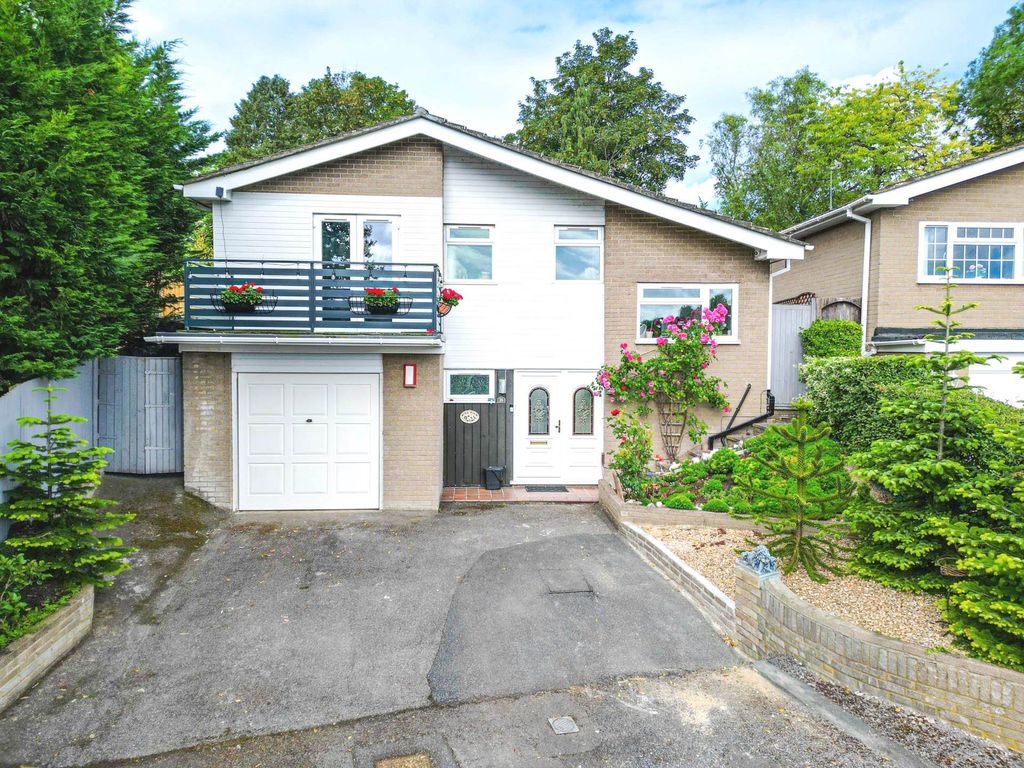 Property photo 1 of 17