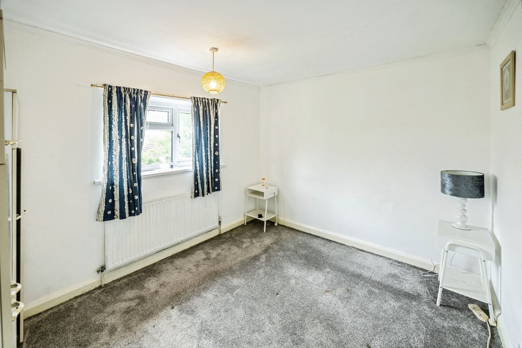 Additional image 17 of 3 bed semi-detached house for saleHighlands Avenue, Huddersfield HD5