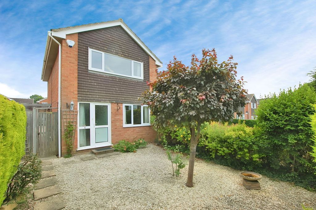 Property photo 1 of 13