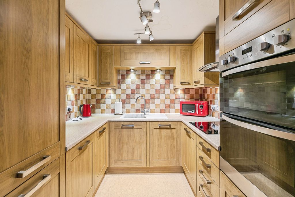Property photo 2 of 13 Kitchen