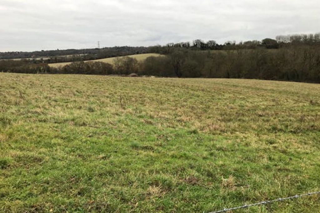 Property photo 2 of 5