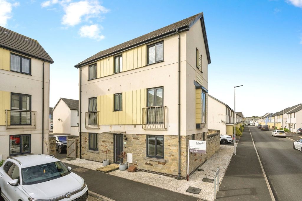 Property photo 1 of 17 Photo