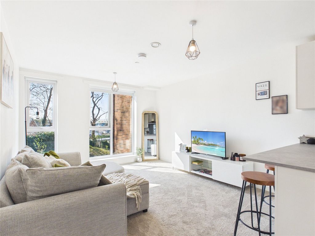 Property photo 2 of 12 Picture No. 08