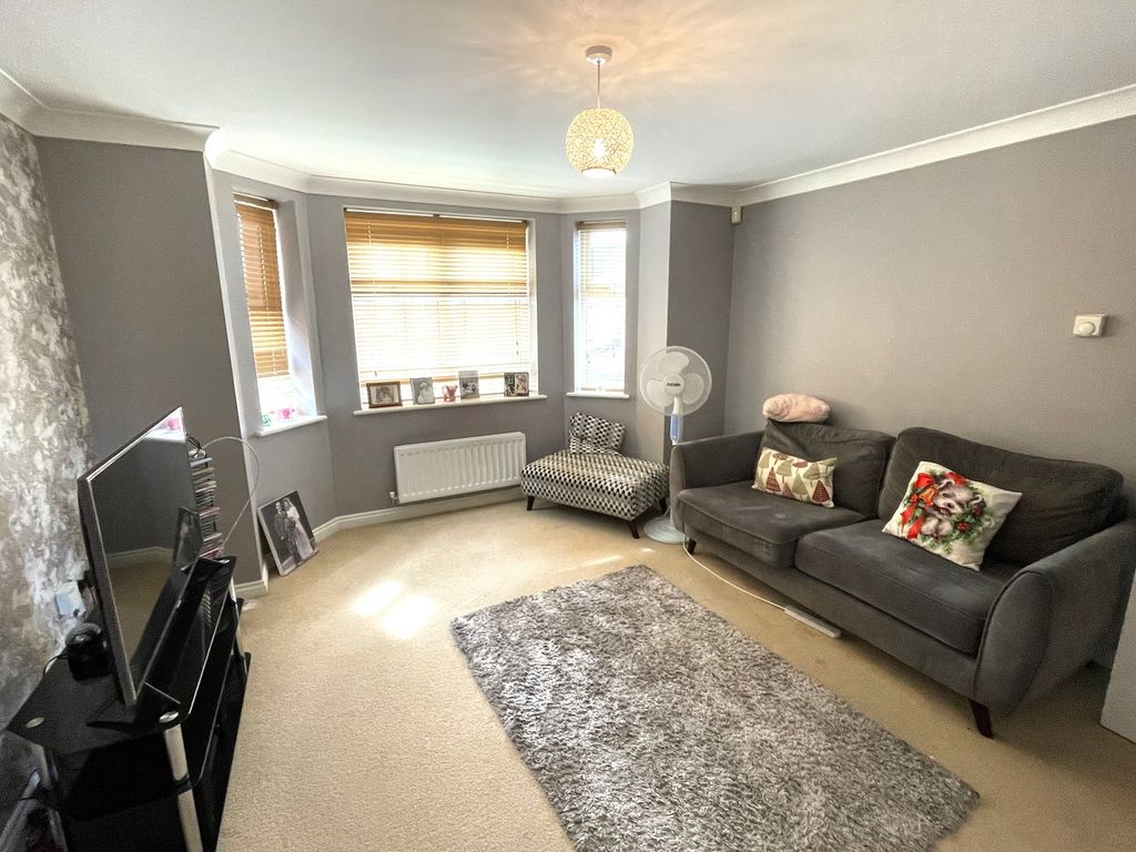Property photo 2 of 13 Not Specified