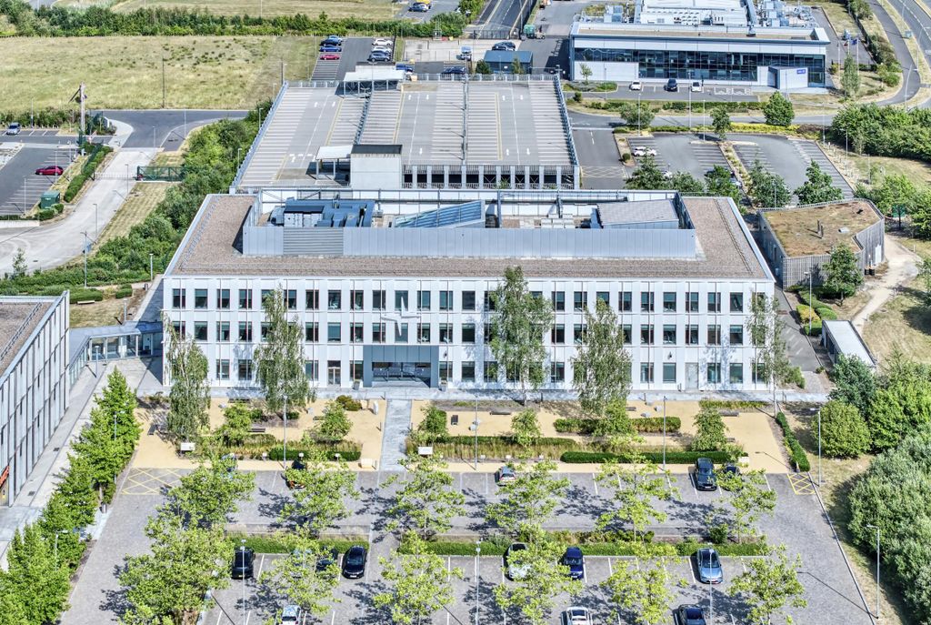 Property photo 2 of 10 Cbre_Beech_Anstytechpark_Cov_July2025_0113.Jpg