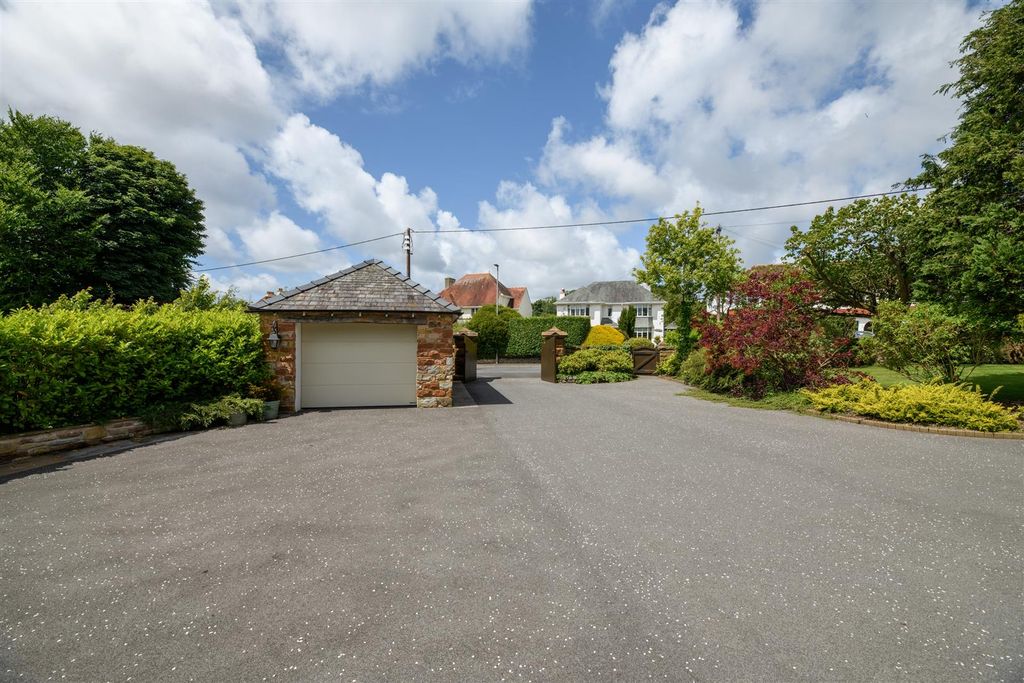 Additional image 51 of 7 bed property for saleStainburn Road, Stainburn, Workington CA14