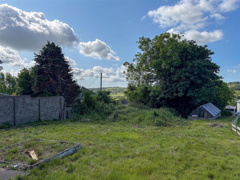 Property photo 3 of 6 Img_1449.Jpg