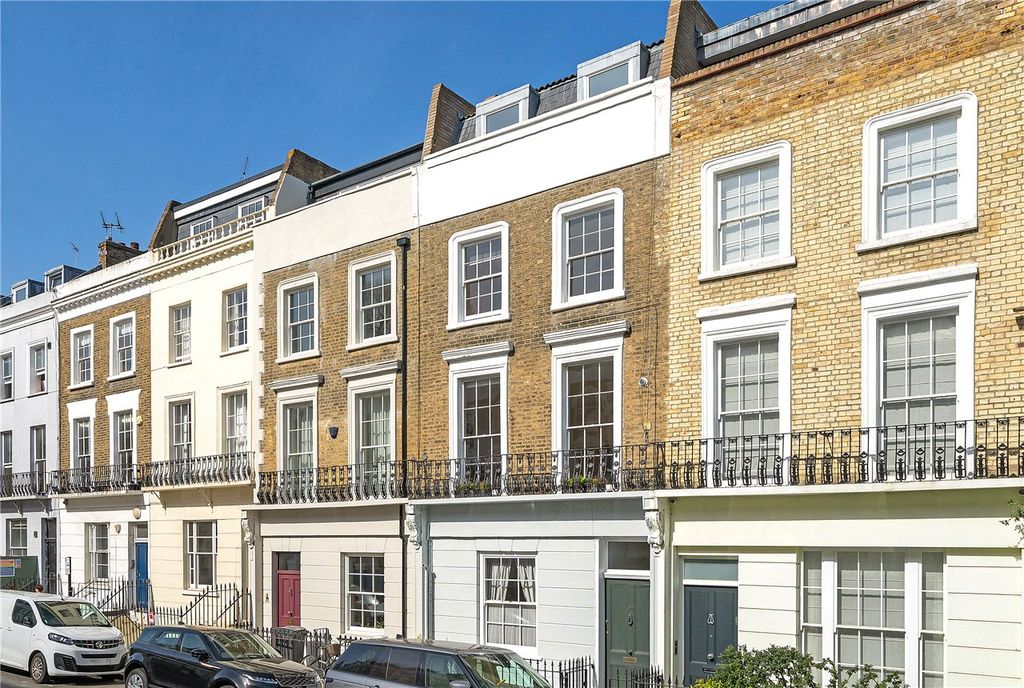 Property photo 2 of 11 Exterior