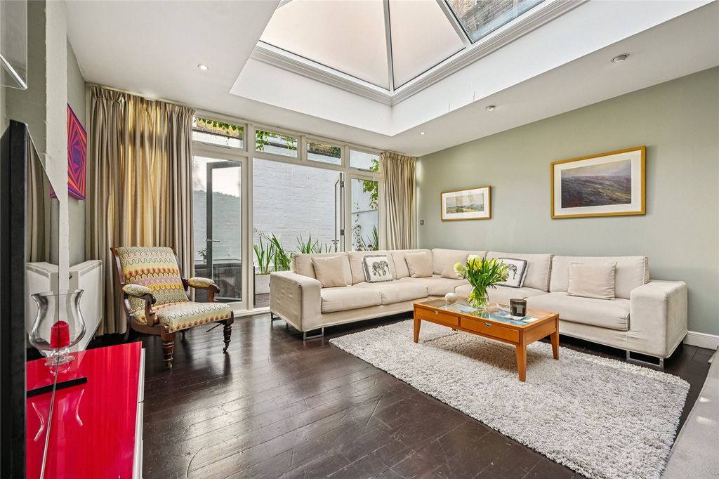 Property photo 1 of 16 Picture No. 19