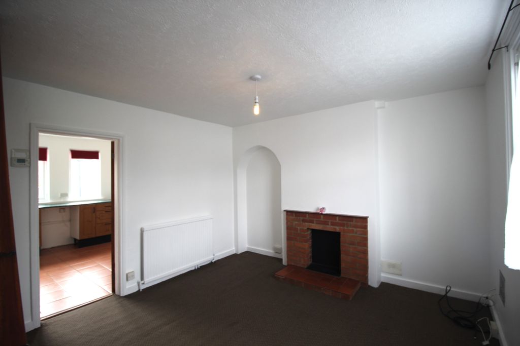 Property photo 2 of 14 Lounge