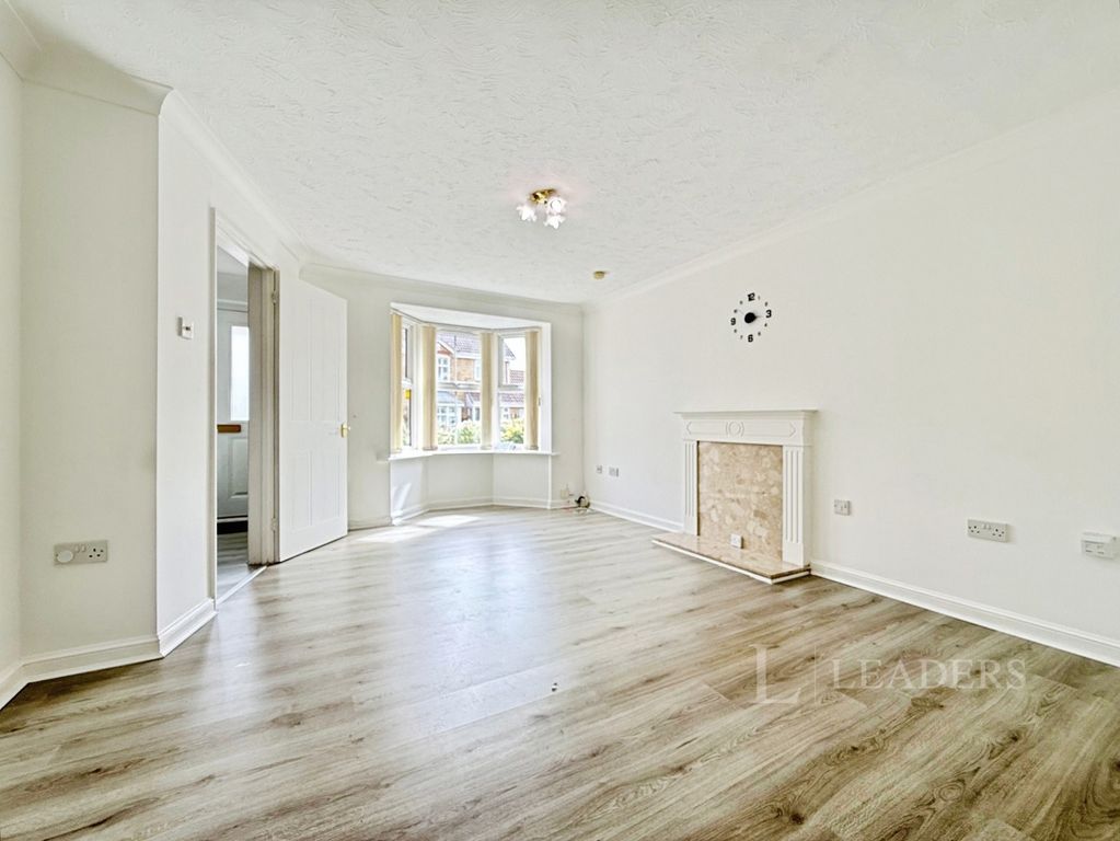 Property photo 2 of 19 Pbox-Img.Jpg