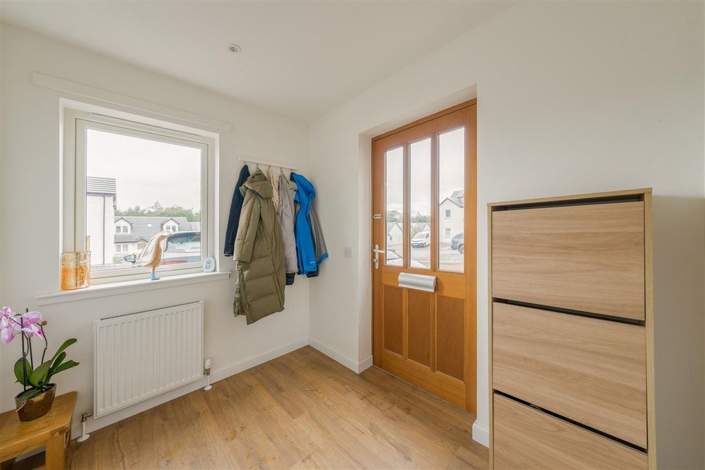 Property photo 2 of 15 45_Washington_Avenue-2.Jpg