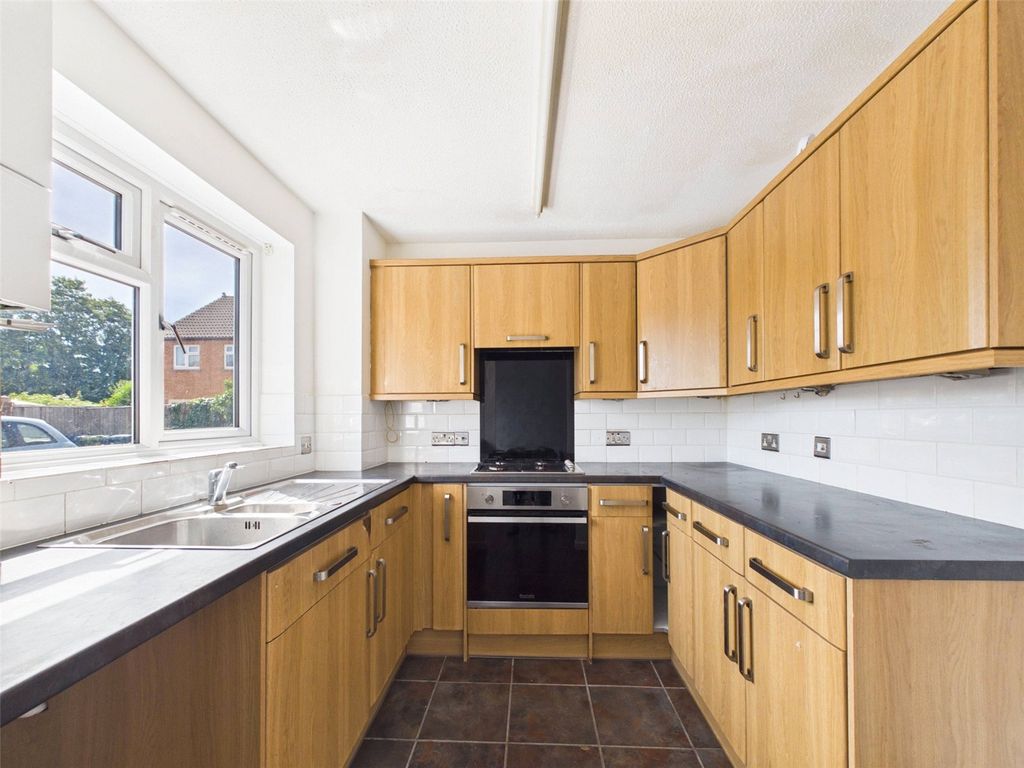 Property photo 3 of 8 Picture No. 22
