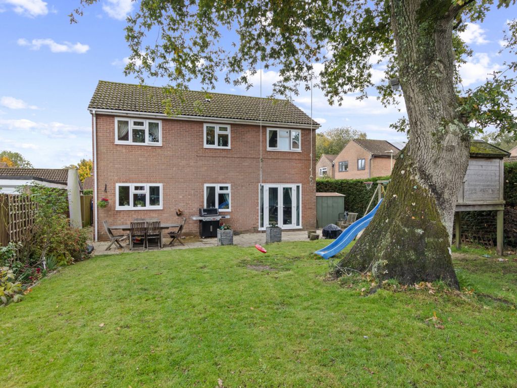 Property photo 1 of 18