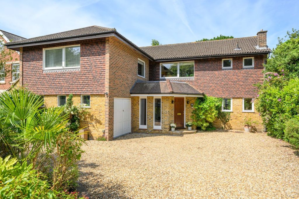 Property photo 1 of 26