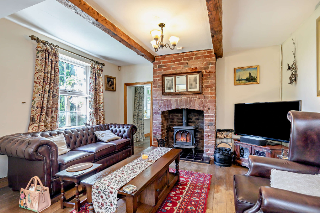 Property photo 2 of 12