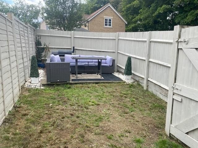 Property photo 3 of 15 Garden