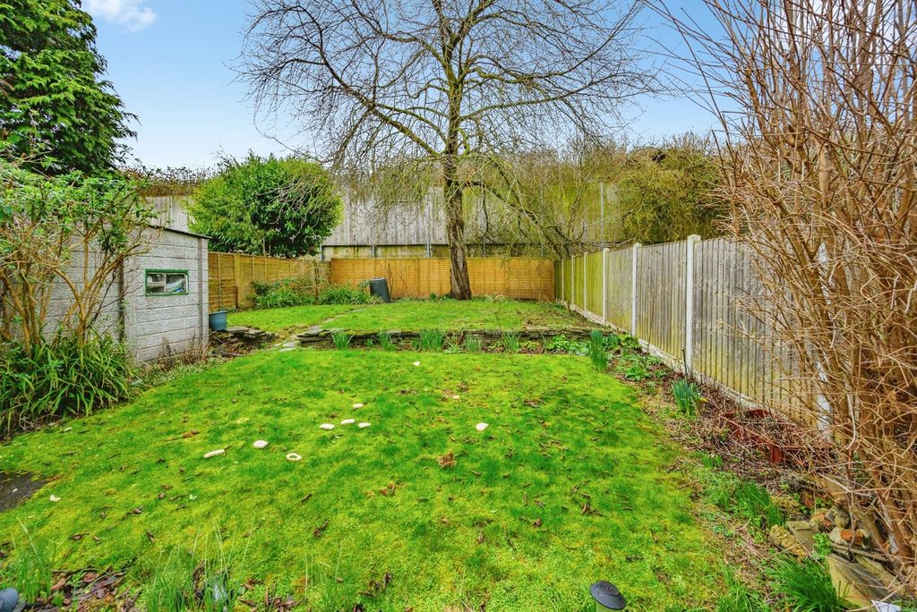 Property photo 2 of 15 Garden