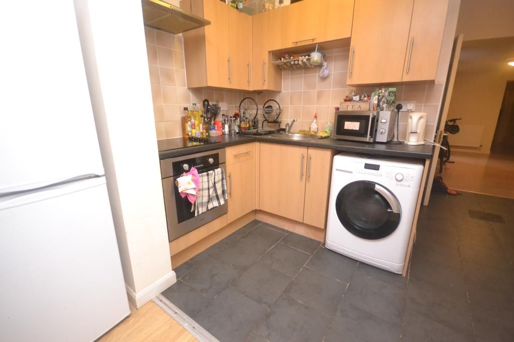 Property photo 1 of 5 Kitchen