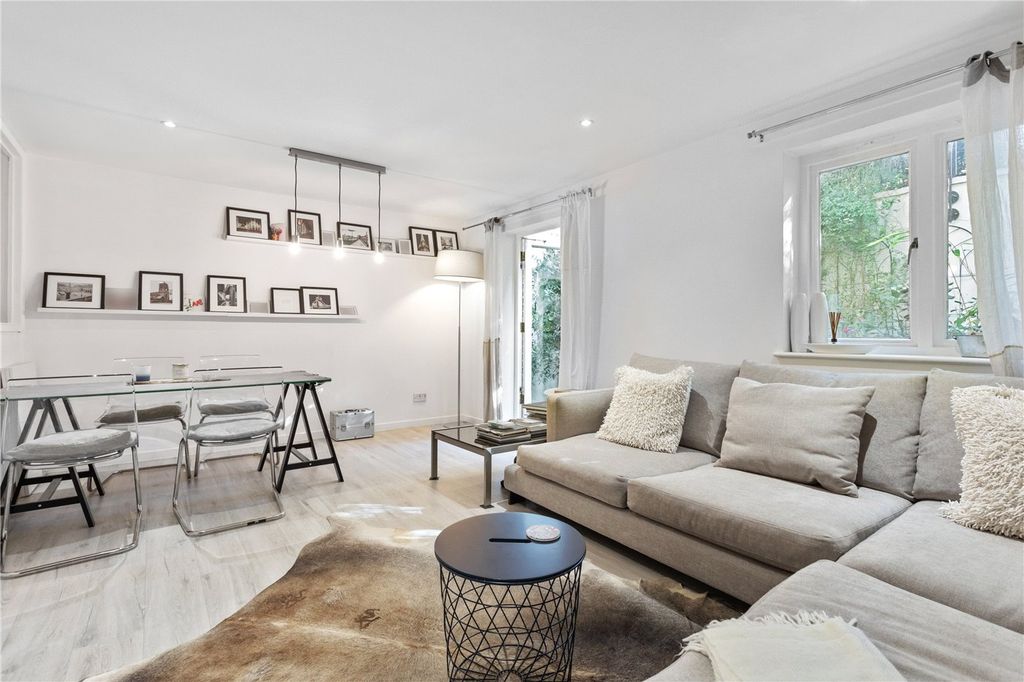 Property photo 3 of 11 Picture No. 07