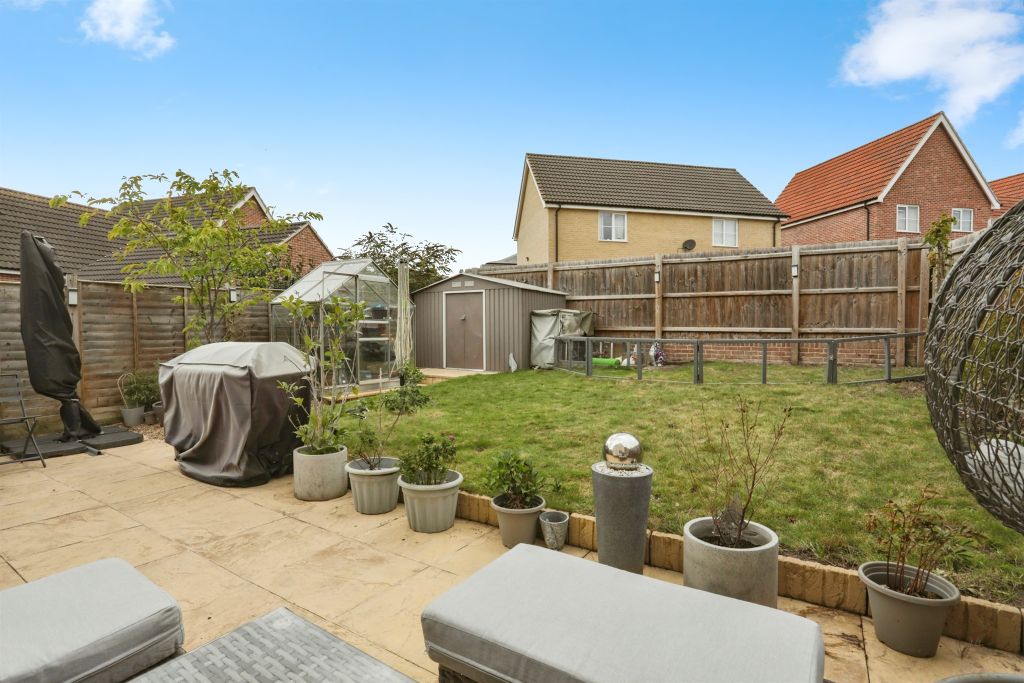 Property photo 2 of 16