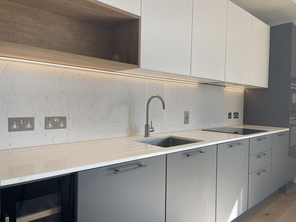 Property photo 3 of 26