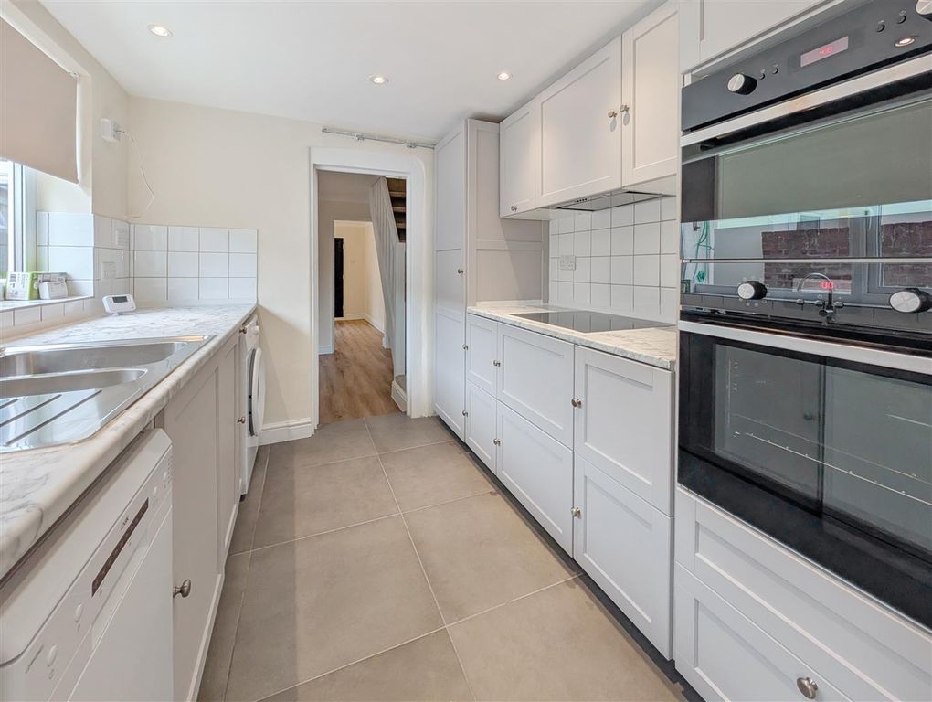 Property photo 3 of 11 Pxl_20251013_121155574.Jpg